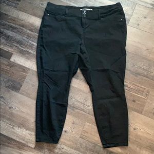 Torrid Black Plus Size 24 Jeggings